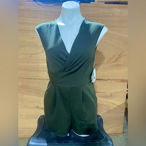 Sleeveless Olive Green Women’s Romper